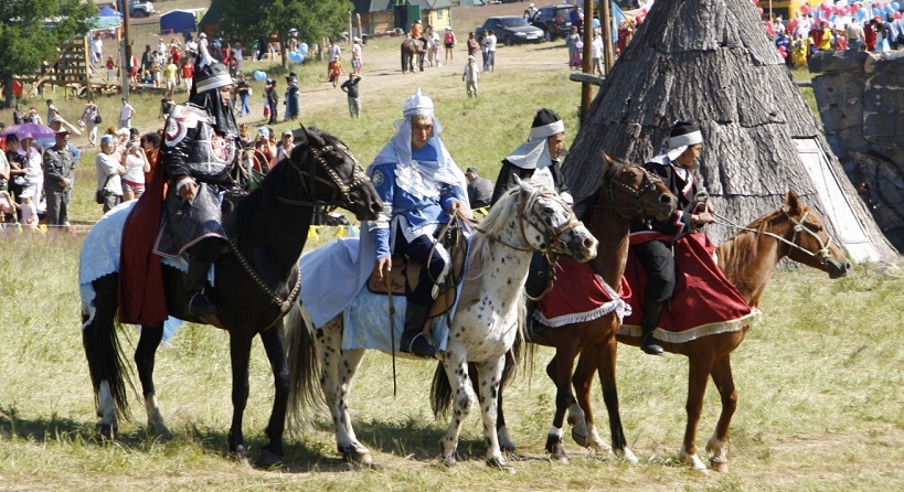 Алтайский национальный праздник Эл-Ойын