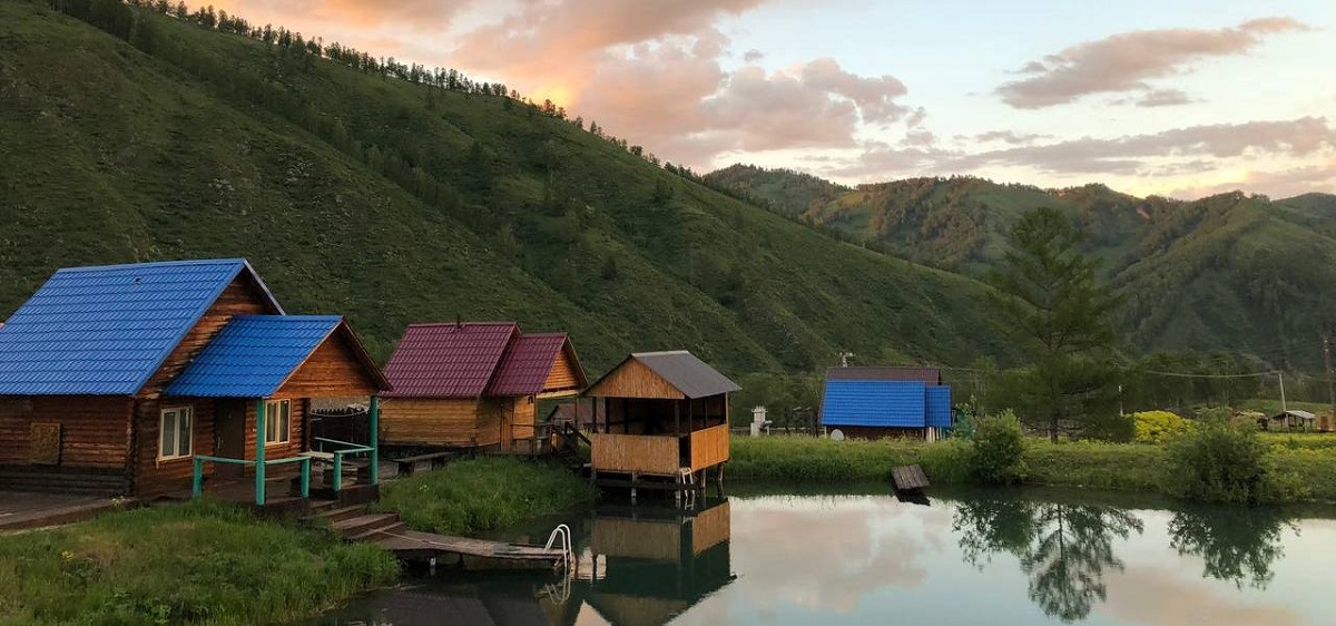 Троицкий пруд в Алтайском крае - идеальное место для рыбалки 